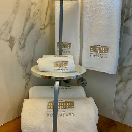 Exclusive In Buttafava *